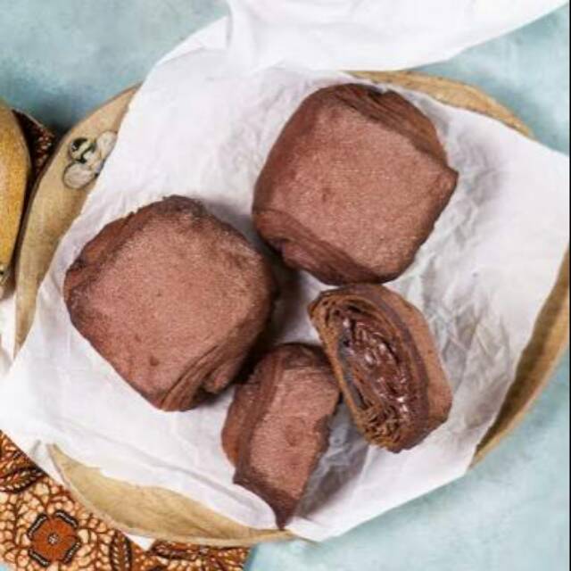 Jual Termurah Fresh Danish Coklat Blepotan/ Holland Bakery | Shopee Indonesia
