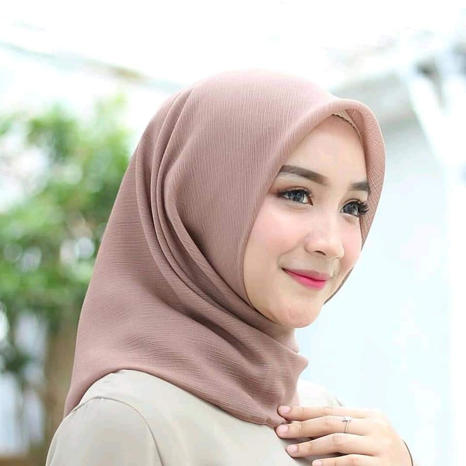 Jilbab Rifanyhijab Segi Empat Corn Skin Jilbab Segi Empat Shopee