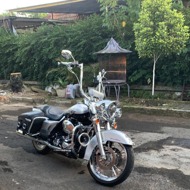 Jual Harley Davidson Roadking Classic 2003 100Th Anniversary | Shopee Indonesia