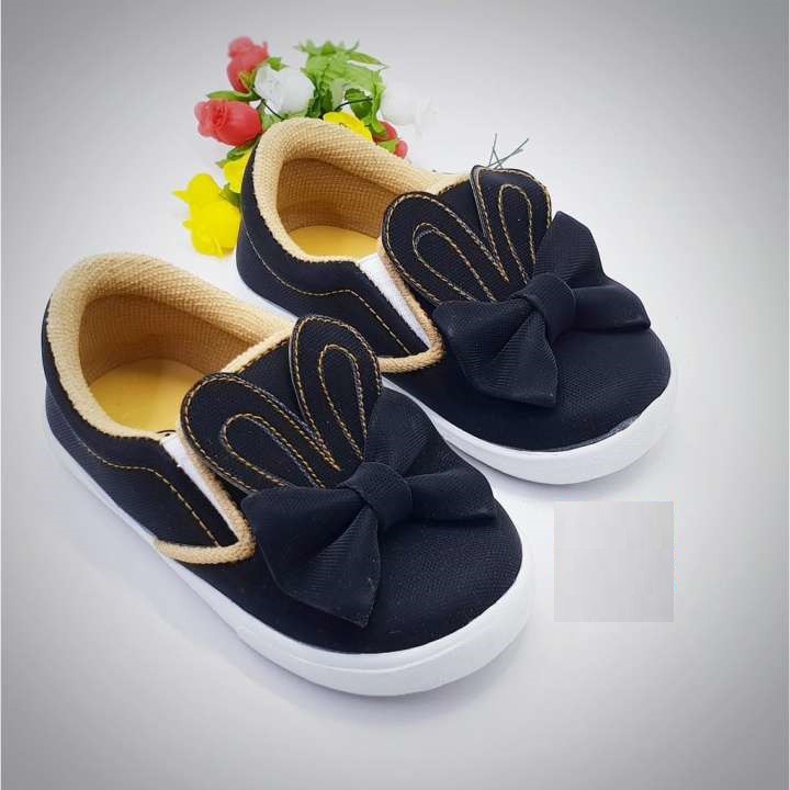 Sepatu Anak Perempuan Slip On Lucu Usia TK / Balita Pita Rabbit Warna