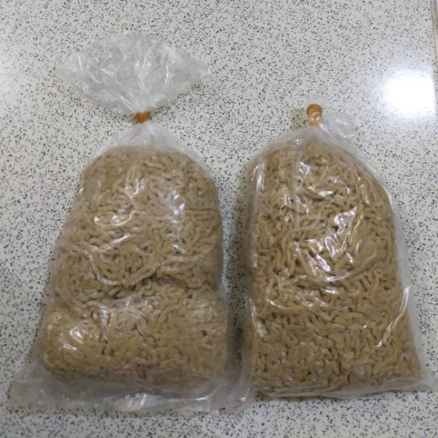 Mie Mentah Mie Basah Bahan Mie ayam Bakmi Pangsit 500gram Shopee