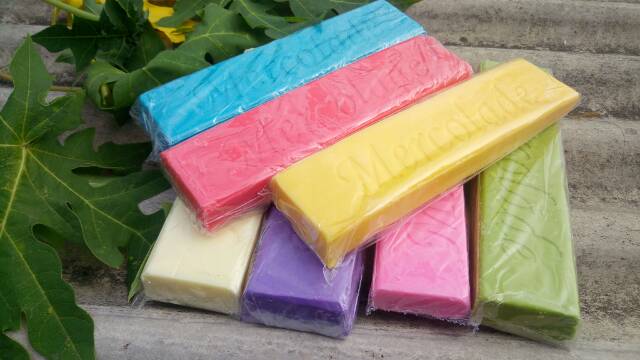 Jual Coklat Batang Warna Warni Mercolade | Shopee Indonesia