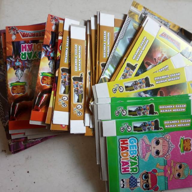 Jual Kertas Kado Kotak Motif Kartun Buat Bungkus Hadiah Mainan | Shopee Indonesia