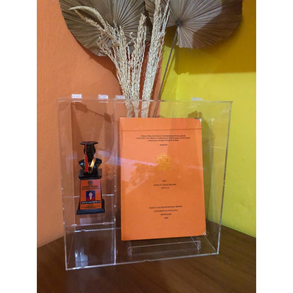 Jual Rak Skripsi / Rak Wisuda Indonesia|Shopee Indonesia