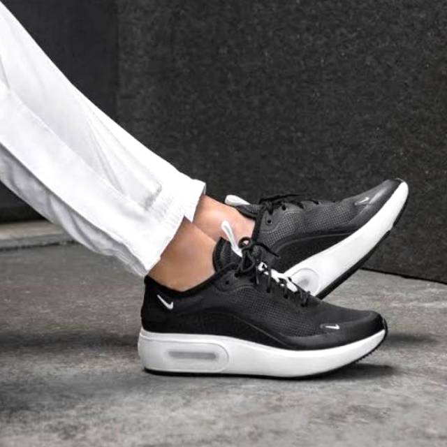 Jual Sepatu Nike Air Max Dia Black White | Shopee Indonesia