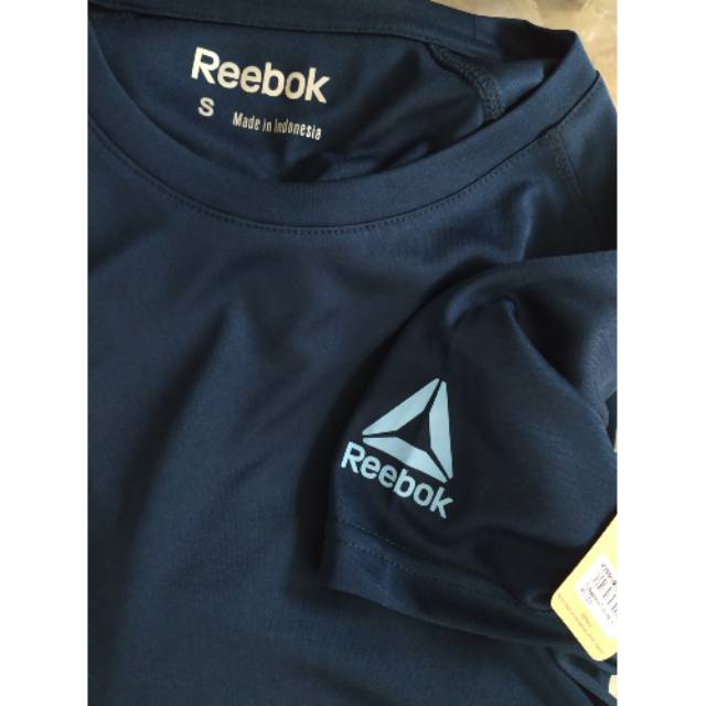 Koleksi Model Baju Olahraga Wanita Lengan Panjang Terfavorit Wisata Kalimantan baju olahraga reebok