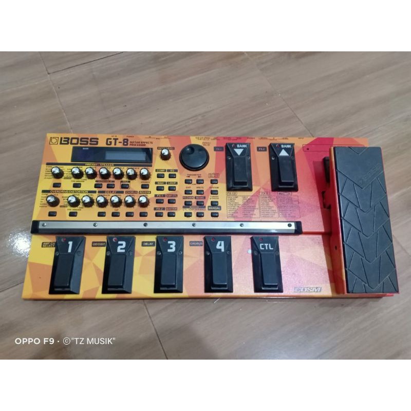 Jual BOSS GT-8 Pedal Multi Effect | Shopee Indonesia