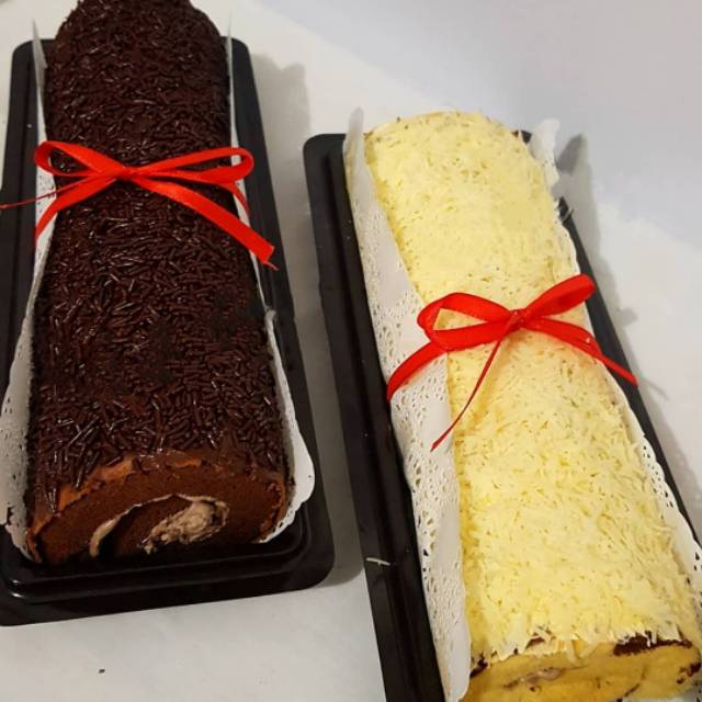 Jual Bolu Gulung Coklat Keju Roll Cake Bali | Shopee Indonesia