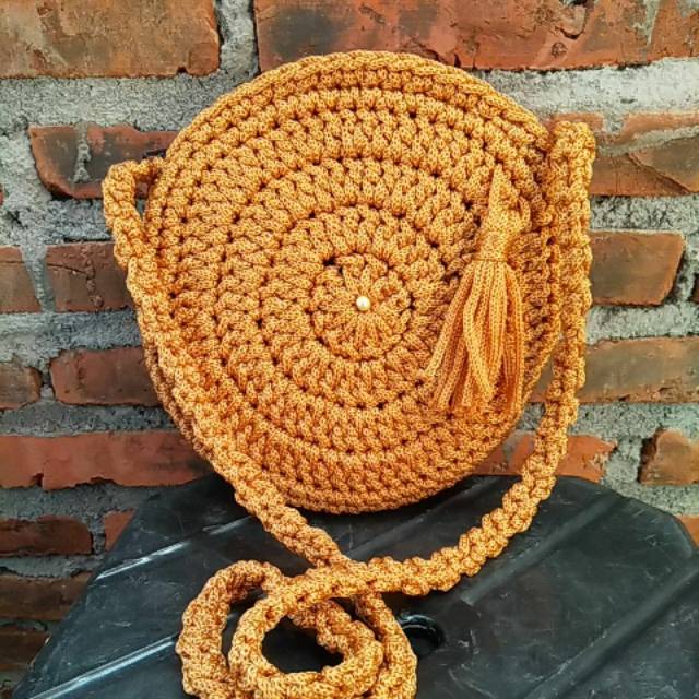 Tas Tali Kur Bulat Cari Pembahasannya