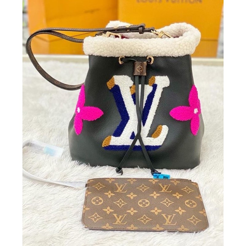 Jual New !! Neonoe Shearling Bag For The Fall Winter 2020 | Shopee Indonesia