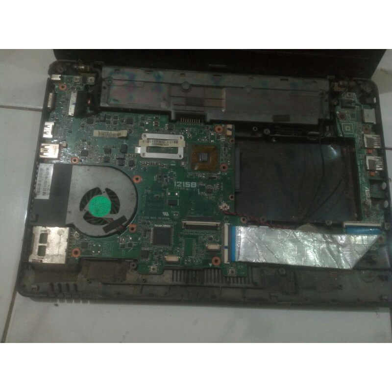 Jual Mainboard Asus Eee Pc 1215B Kondisi Di On Kipas Nyala LCD Tidak