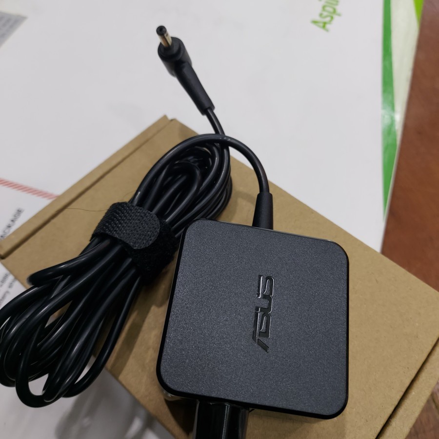 Jual Adaptor Charger Asus X452,X453,X453M,X453C 19v 1.75a free kabel