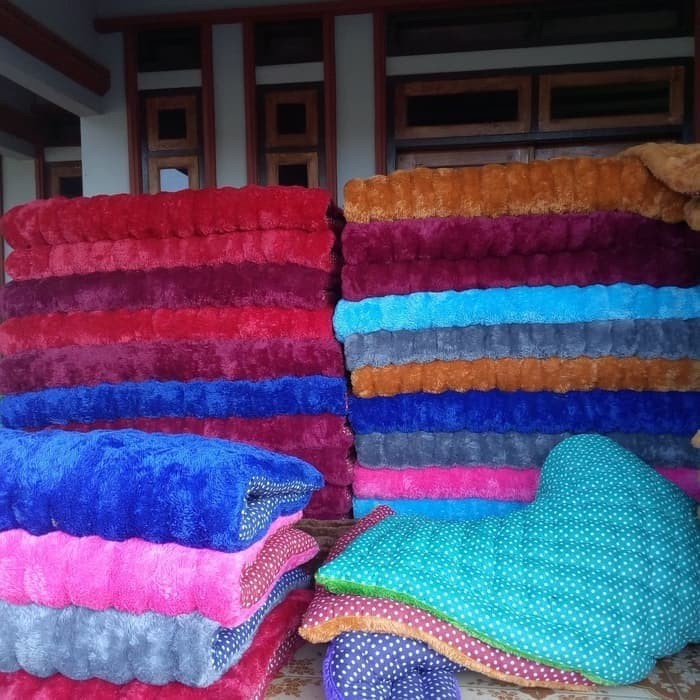 KASUR KARPET SURPET Rasfur Bulu ukuran 170x130 tebal +8cm