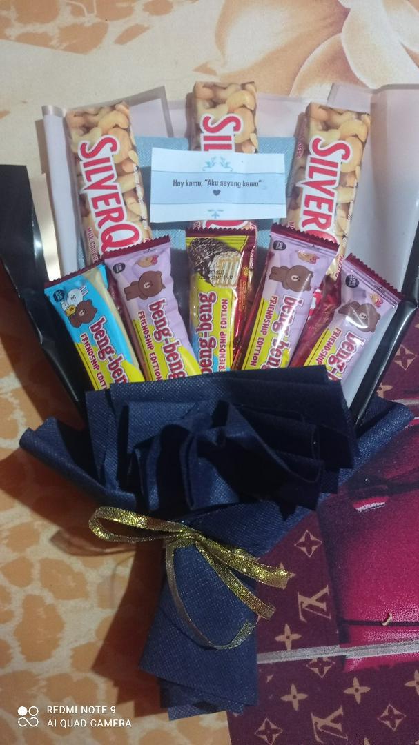 Jual Bucket Coklat Silverqueen Dan Beng Beng Untuk Pacar/Kado Anniv/Hadiah Ultah | Shopee Indonesia
