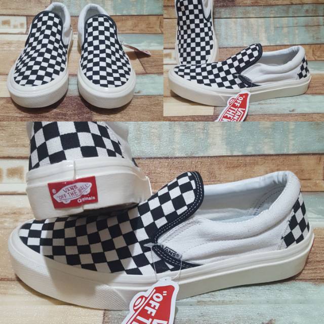 Sepatu Motif Catur Percantik Hunian!