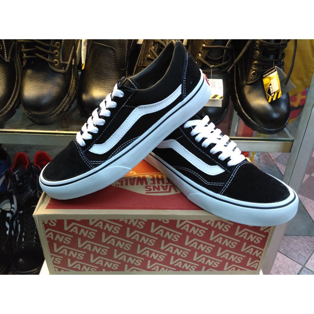 Sepatu Sneaker/ Tali/Kets/Sekolah Vans Old Skool School Grade Ori Pria