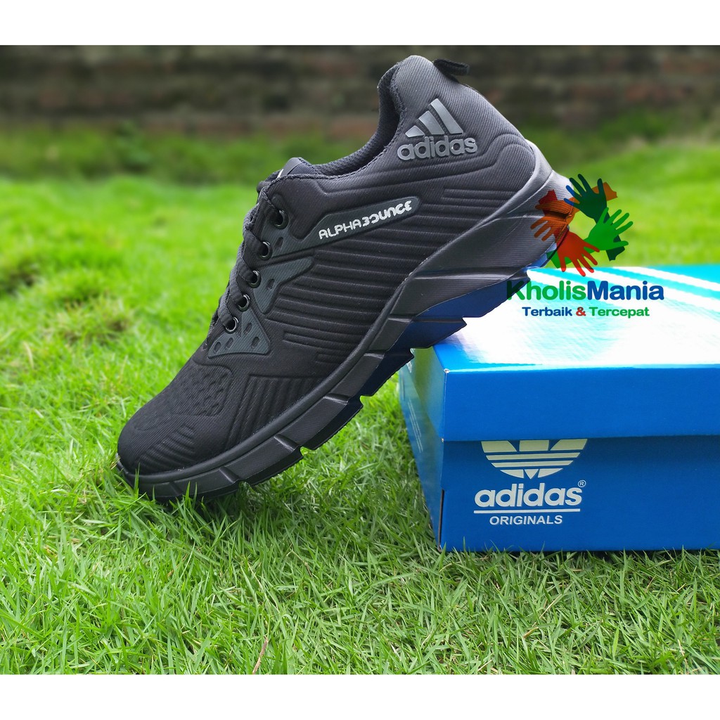 SEPATU SNEAKERS ADIDAS ALPHABOUNCE EDISI SEKOLAH LOGO