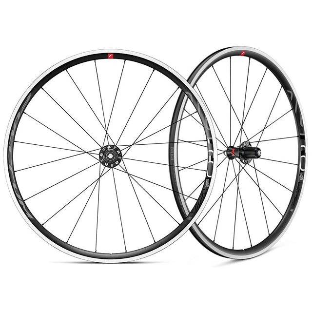 Jual Wheelset Sepeda Balap 700C Fulcrum Rc6 Original | Shopee Indonesia