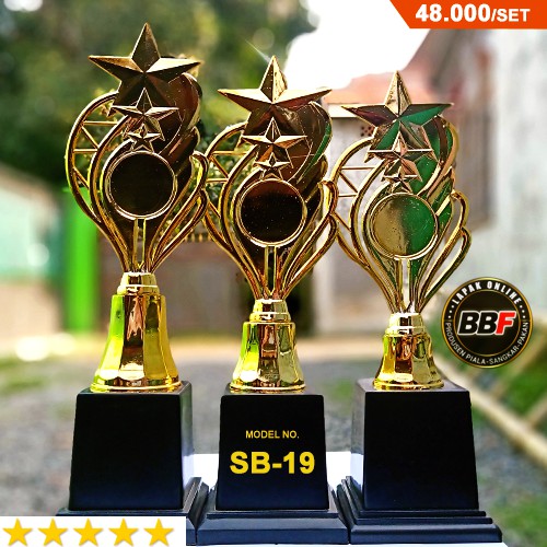 Piala murah set SB19 untuk juara 123 Shopee Indonesia