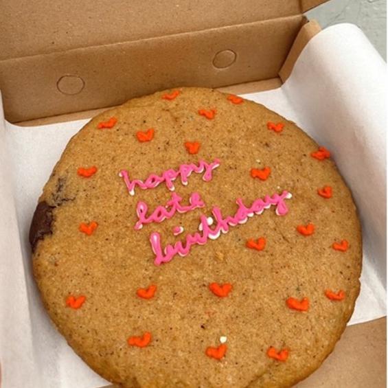 Harga Cookies Custom Terbaru November 2021 | Biggo Indonesia