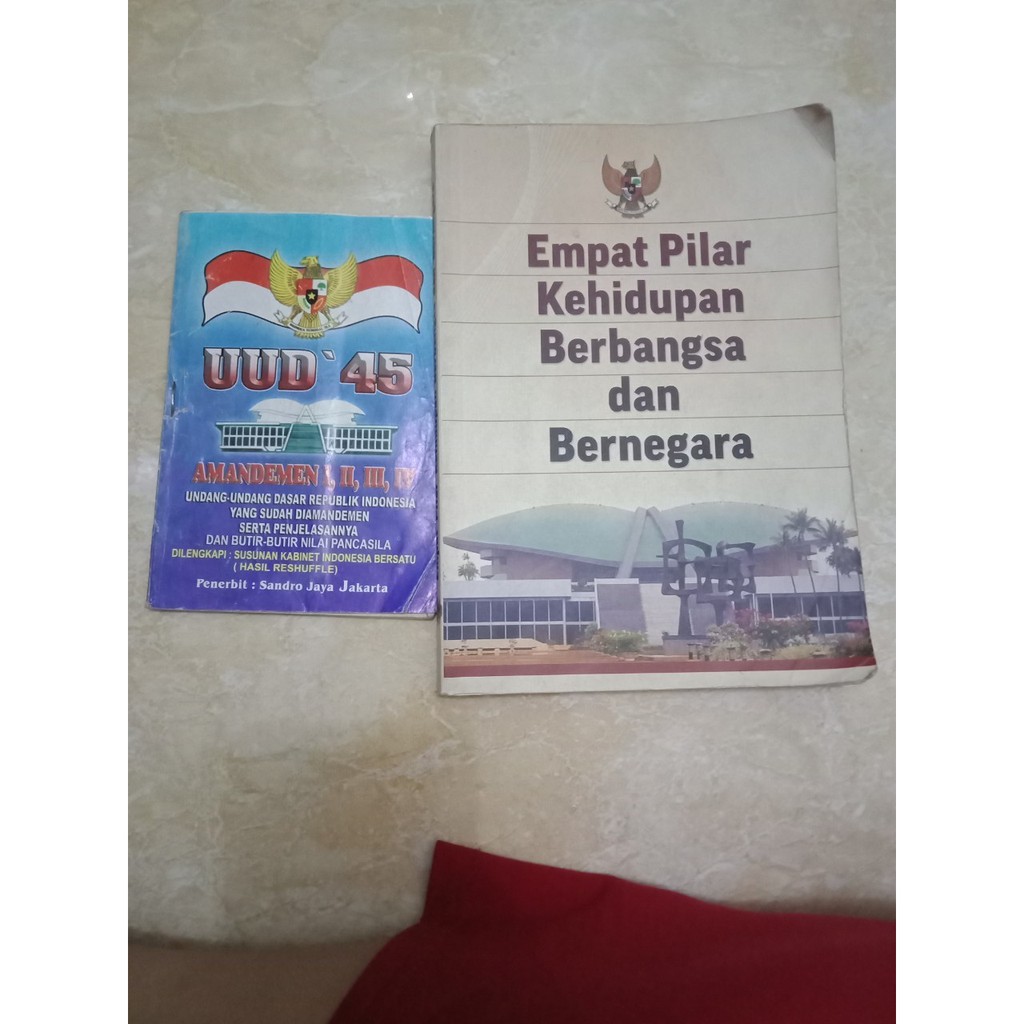 Buku bekas Empat Pilar Kehidupan Berbangsa dan Bernegara | Shopee Indonesia