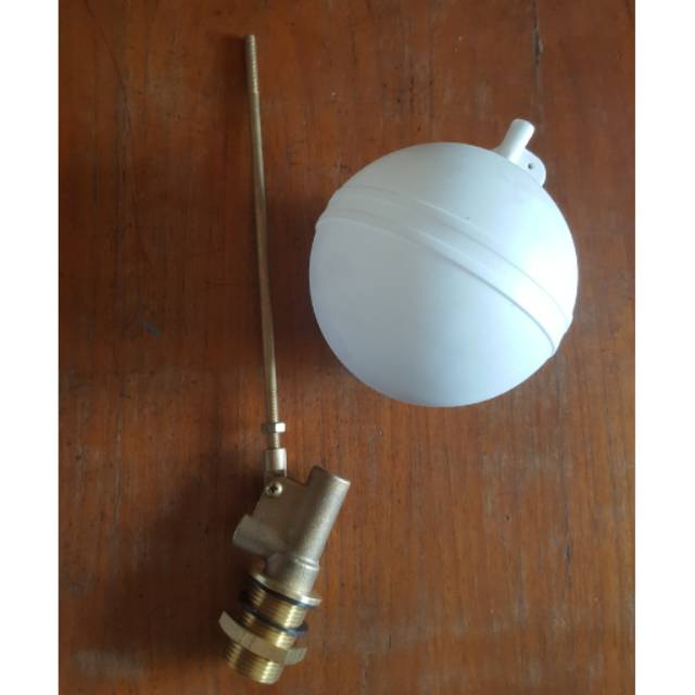 Pelampung bola/kran otomatis/pelampung toren, tengki,penampungan air/ukuran  3/4 hioshi kuningan | Shopee Indonesia