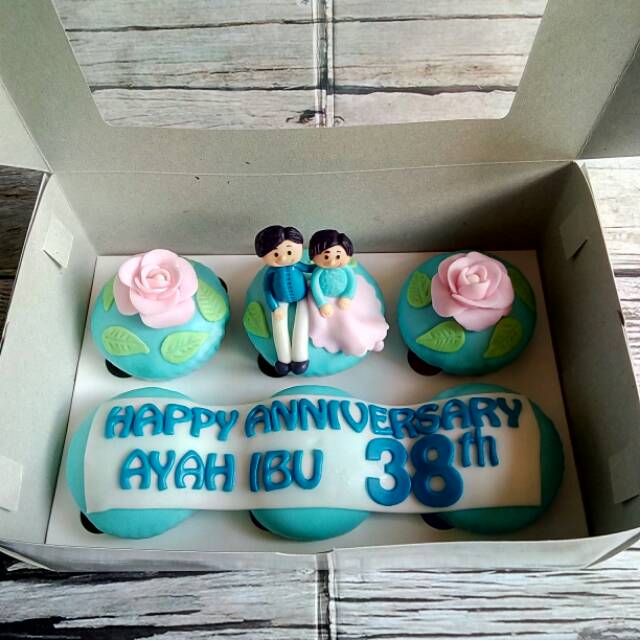 Jual Cupcake Anniversary Homemade Jakarta Barat Shopee Indonesia