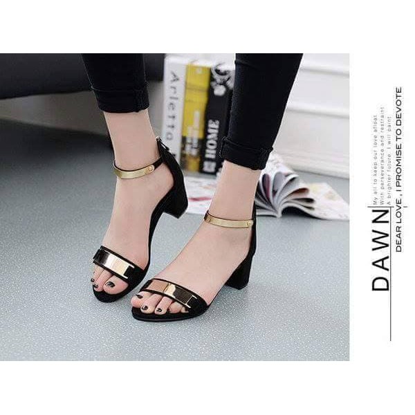 Polka Dot Menunjuk Sandal Hak Tinggi Versi Korea Perempuan