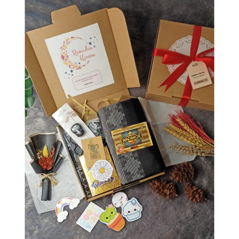 Cadangan Hadiah Untuk Guru Lelaki