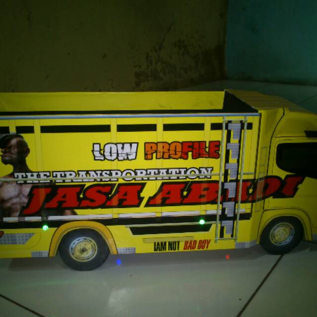 Miniatur truk canter 42cm Shopee Indonesia