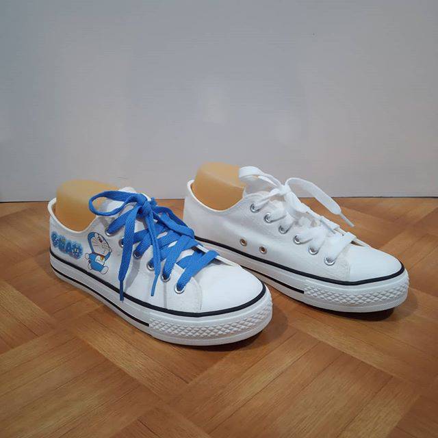 Sepatu Converse Doraemon