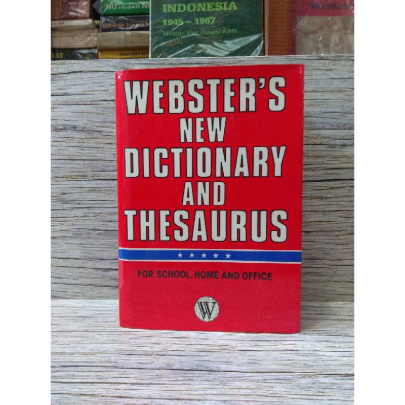 Jual WEBDTER'S NEW DICTIONARY AND THESAURUS Shopee Indonesia