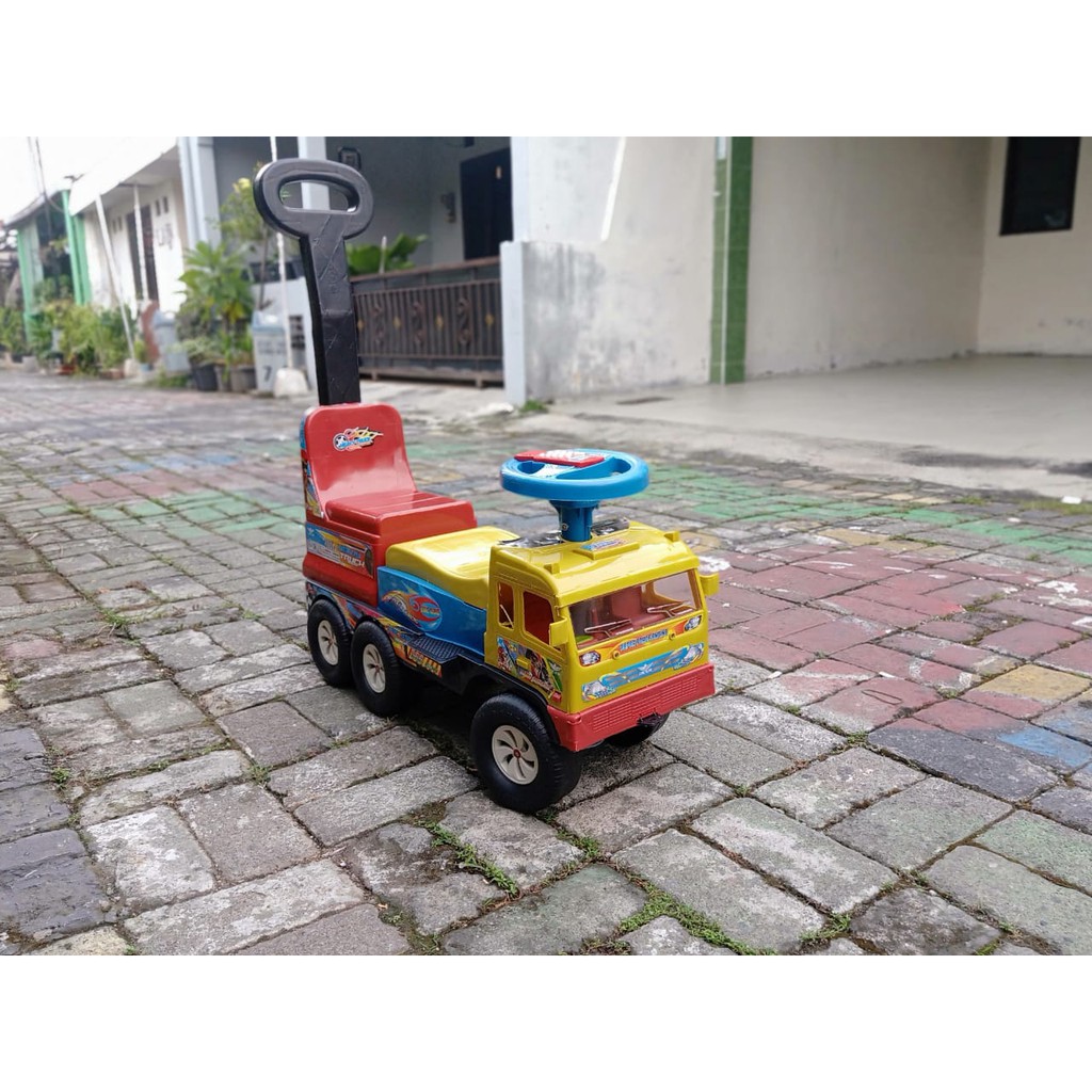 Jual Mainan Truk Besar Bisa Boncengan Untuk 2 Anak Ada Dorongan Dan Setir Mainan Anak Laki-Laki / Cowok | Shopee Indonesia