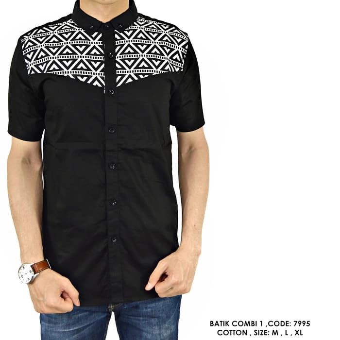 Kemeja cowok lengan pendek polos mix batik baju cowok. 7995 Kemeja Batik Hitam Kombinasi Polos Cowok Pria Shopee Indonesia