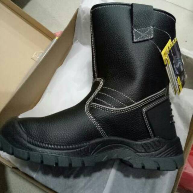 Jual Sepatu Boot SAFETY JOGGER BESTBOOT S3 Safety Shoes Safetyjogger