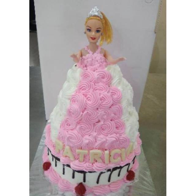 50 Gambar Kue Ultah Boneka Barbie Untuk menambah surprise nya kamu juga