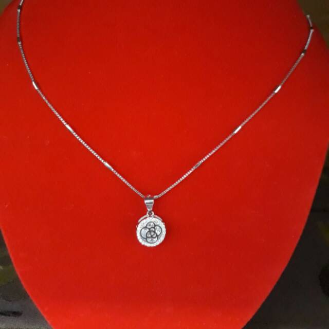 KALUNG PERAK 925 / KALUNG SILVER 925 /PERHIASAN WANITA KALUNG + LIONTIN  LAPIS EMAS PUTIH/ ASLI/AS49 | Shopee Indonesia