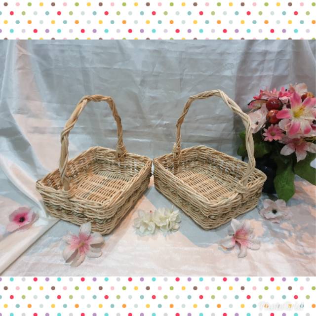 K46M Keranjang rotan persegi tangkai M 19x16x7 cm kotak
