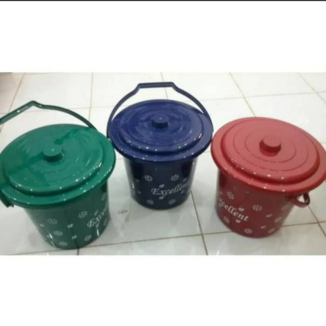 Jual Ember Air Ember Plastik Excellent ukuran 3, 4 dan 6 Galon Dengan