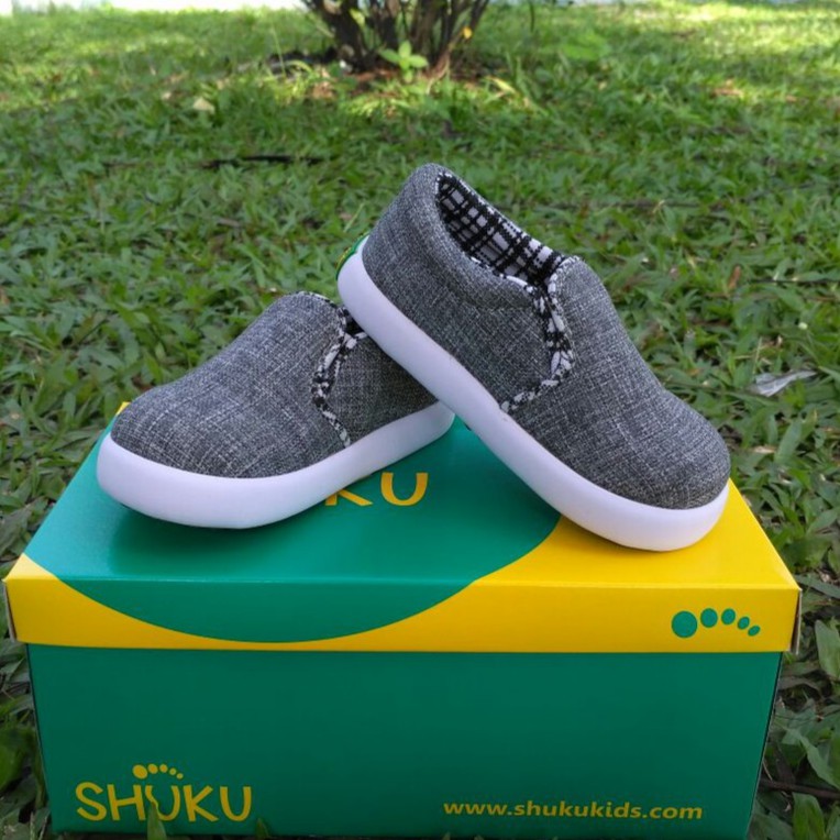 Sepatu Anak jaman NOW model slip on simpel dan keren Original Merk SHUKU Shopee Indonesia