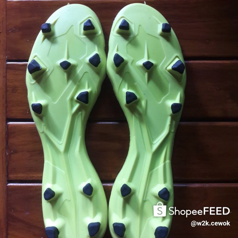 pul sepatu bola 11 / sepatupria sepatu olahraga | Shopee Indonesia