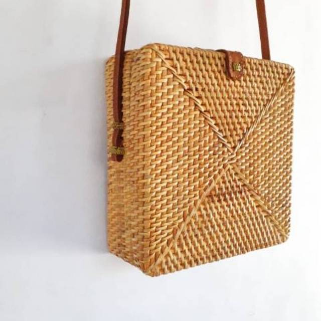 TAS ROTAN PERSEGI UNIK LOMBOK BALI RAISA PREMIUM GROSIR MURAH KUALITAS EXPORT Shopee Indonesia