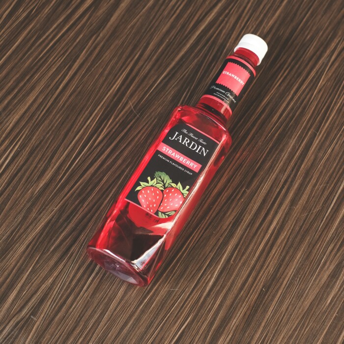 Jual Strawberry Syrup Premium Jardin Sirup Strawberry Shopee Indonesia