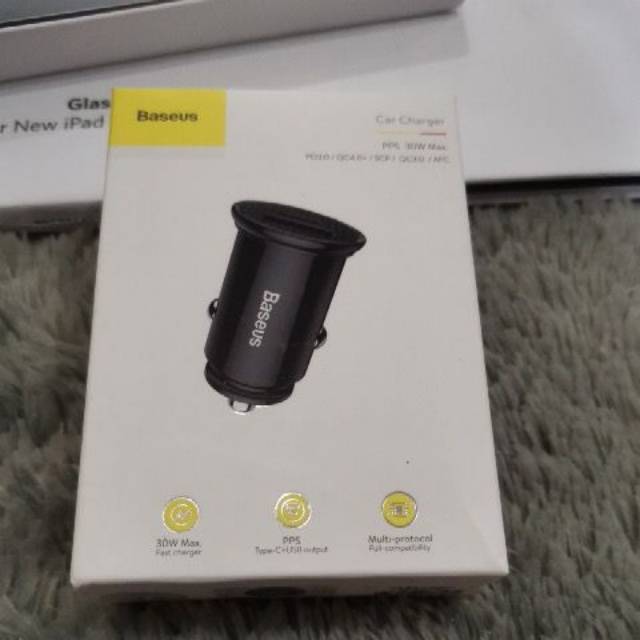 Jual BASEUS KARBON CARBON CAR CHARGER PPS 30W Max. PD 3.0/QC4.0+/SCP
