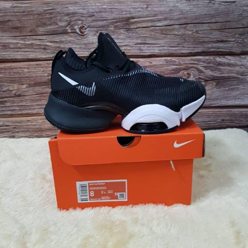 Jual Sepatu Sneakers Nike Air Zoom Superrep Black White Unisex | Shopee Indonesia