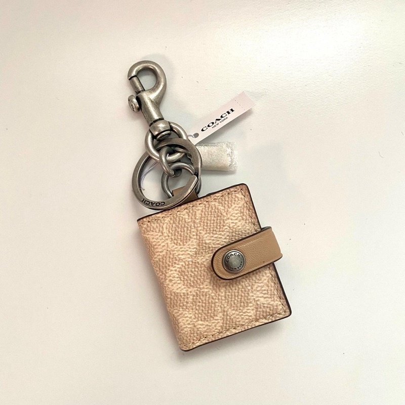 Jual Coach 55785 Picture Frame Bag Charm (New With Tag) Shopee Indonesia