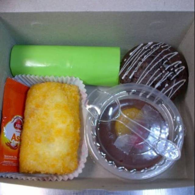 SNACK BOX ISI 4 KUE Shopee Indonesia