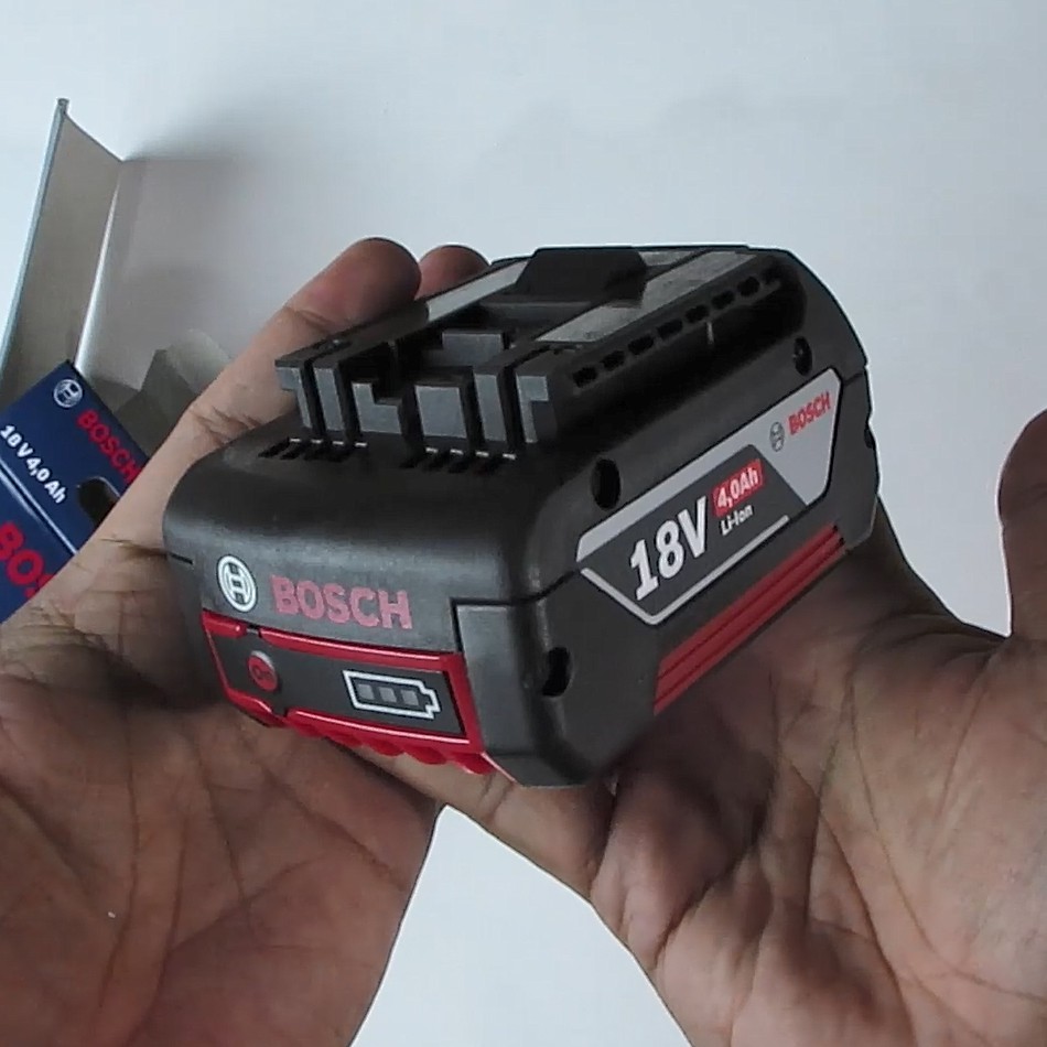 Jual Bosch Battery / Baterai Bosch 18V - 4.0 Ah - Lithium-Ion | Shopee Indonesia