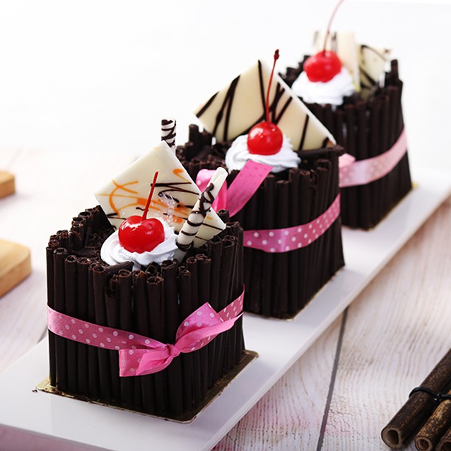 Jual Chocolate Sacher / Mini Cake / Ukuran 7 X 7 Cm | Shopee Indonesia