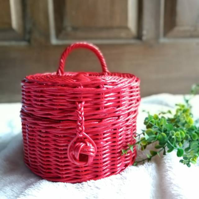 Hampers rotan tutup untuk souvenir dan parcel Shopee
